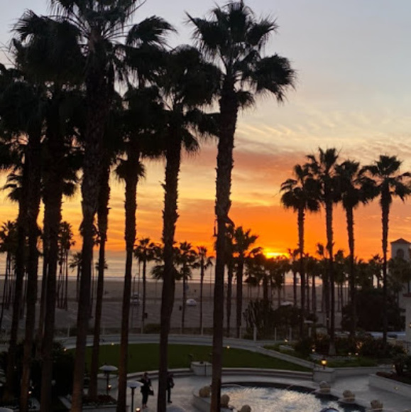 Meet your Posher, C - Picture 1 of 1